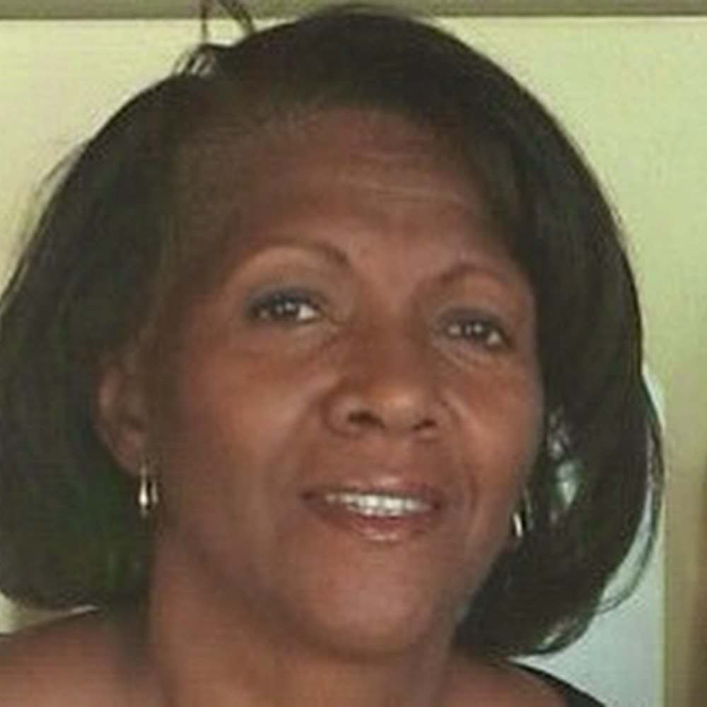 Meet your Posher, Shelia